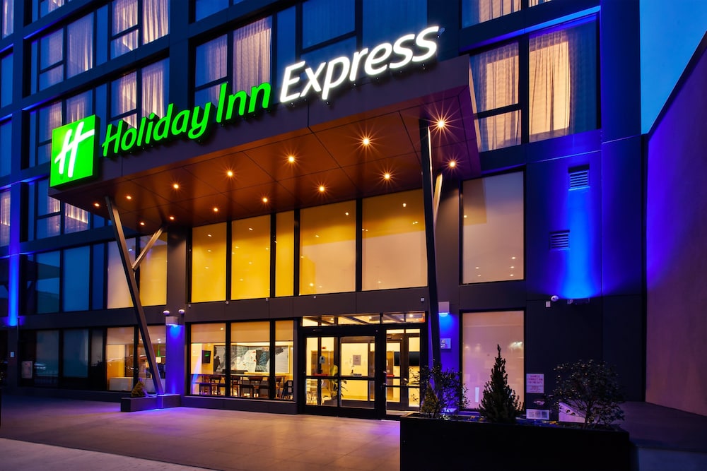 Holiday Inn Express NYC Brooklyn Sunset Park an IHG Hotel - featured photo