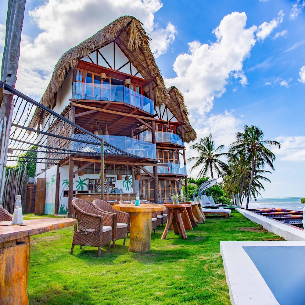 RCH Luxury Hotel & Pool in Dibulla, Colombia