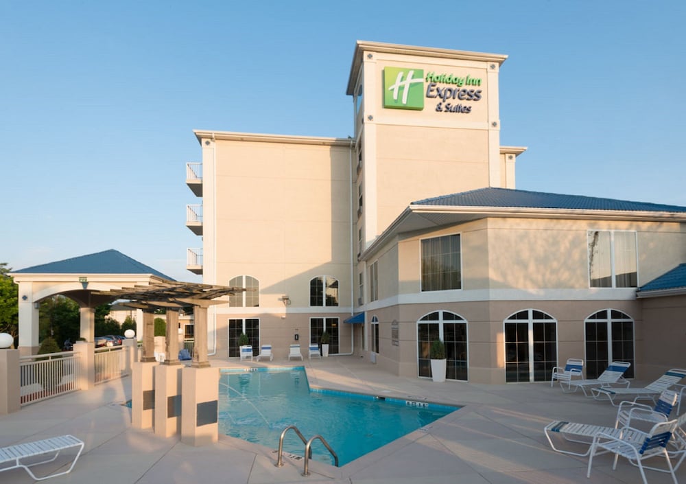 Holiday Inn Express & Suites Asheville SW Outlet Ctr Area by IHG - photo 14