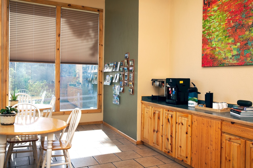 Timbers Motel - photo 20