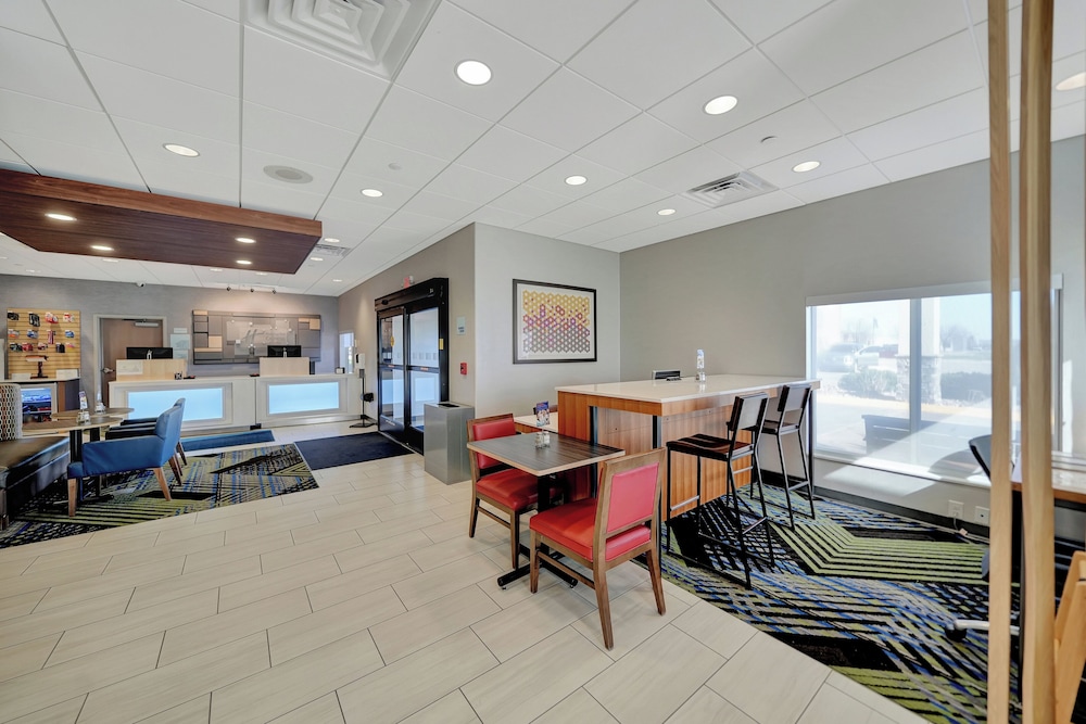 Holiday Inn Express Hotel & Suites Beatrice by IHG - photo 159