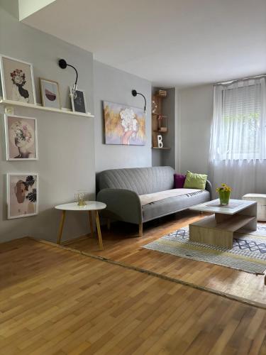 Mia s duplex apartment — 4-Star Luxury Hotel in Skopje, Republic of Macedonia