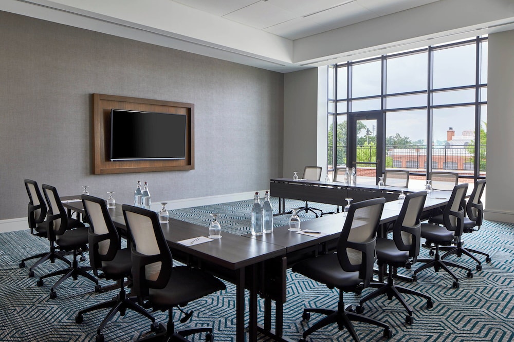 UNC Charlotte Marriott Hotel & Conference Center - photo 46