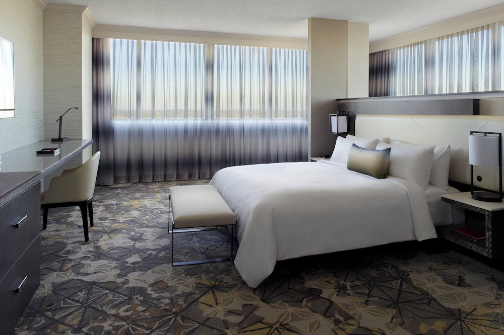 Atlanta Airport Marriott - photo 15