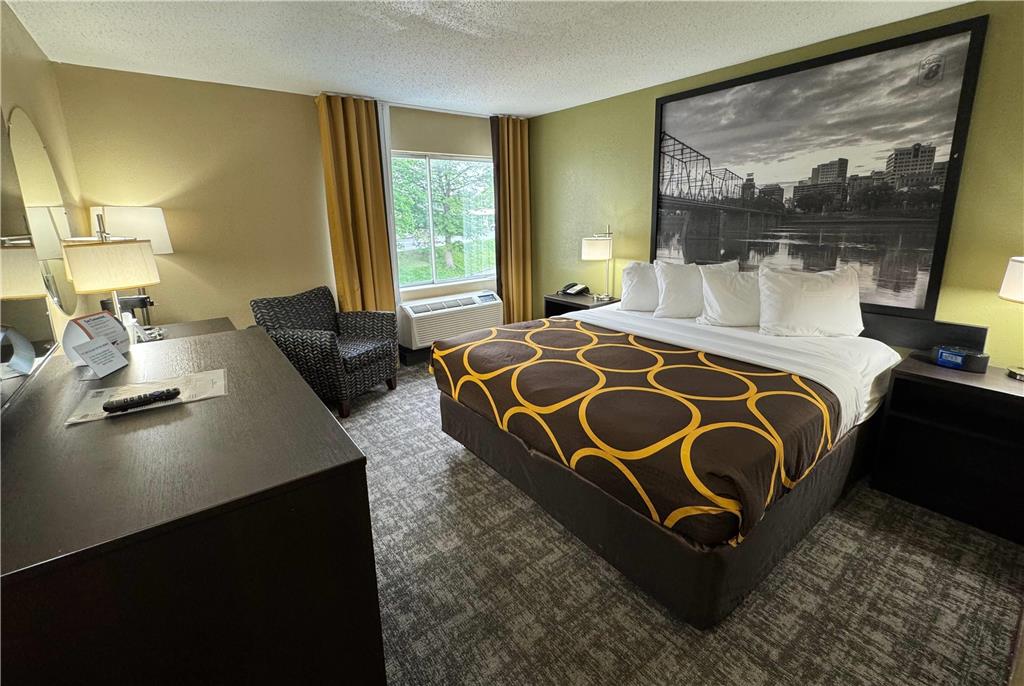 Super 8 by Wyndham New Cumberland - photo 14