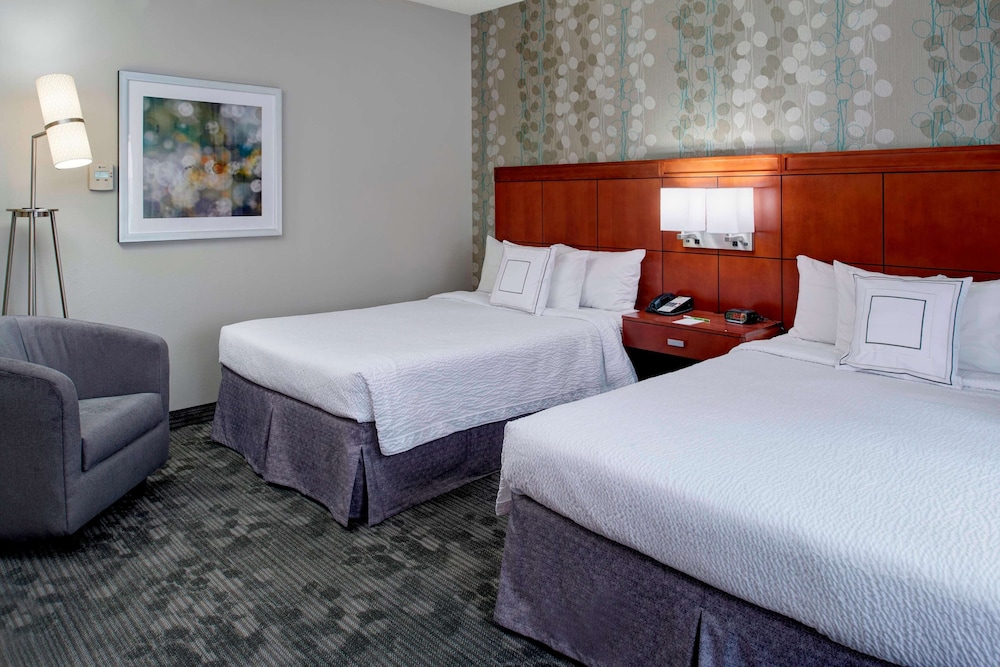 Sonesta Select Kansas City Airport Tiffany Springs - photo 9
