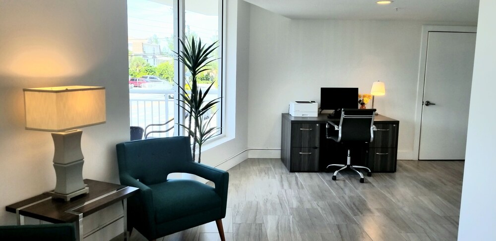 Provident Oceana Beachfront Suites - photo 31
