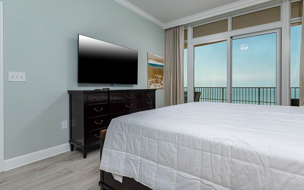 Phoenix Gulf Towers 904 4 Bedroom Condo - photo 7