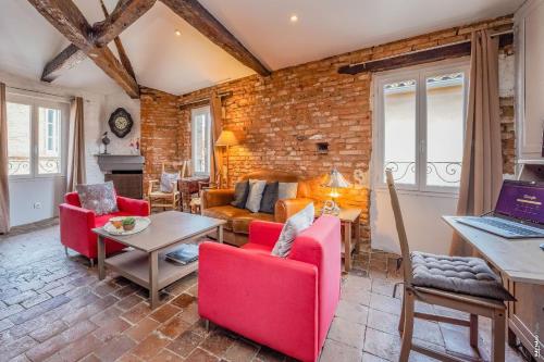 Gîte Alcôve et Chocolat — 4-Star Luxury Hotel in Albi, France