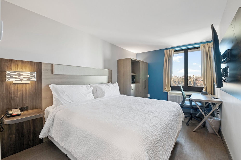 Holiday Inn Express & Suites Bronx NYC an IHG Hotel - photo 14