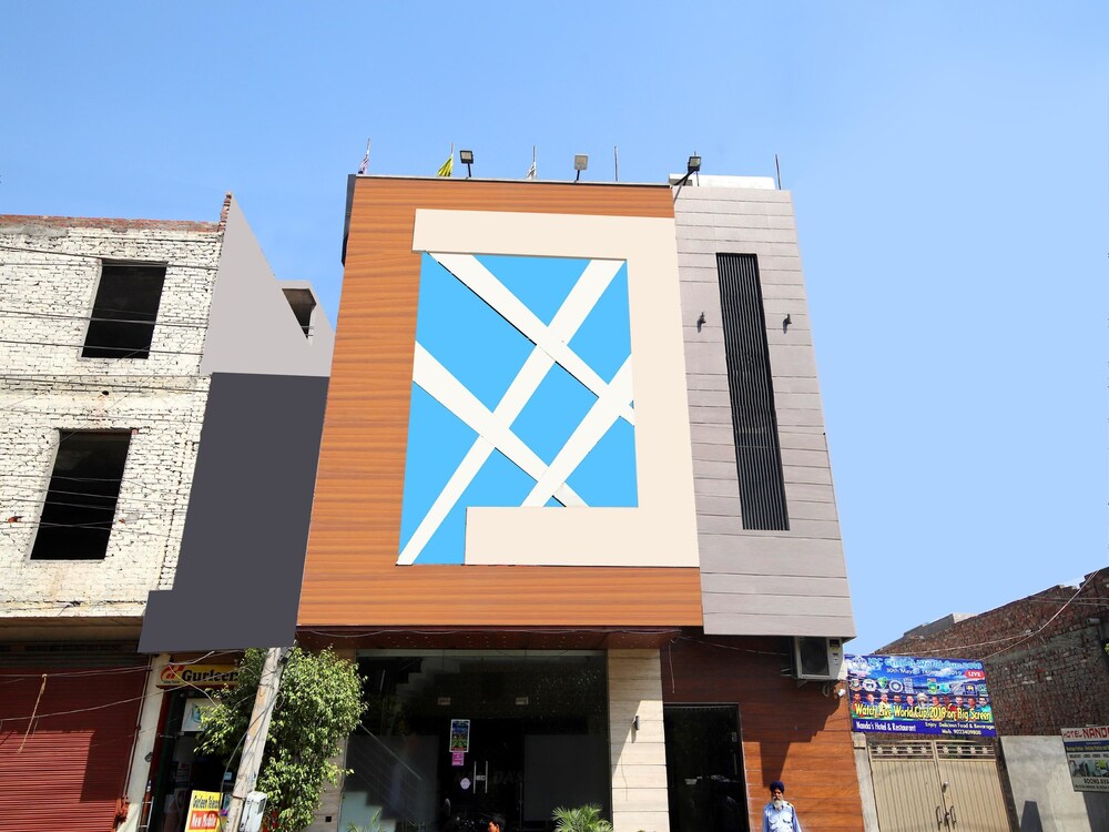 Oyo 44541 Hotel Nanda — Amritsar