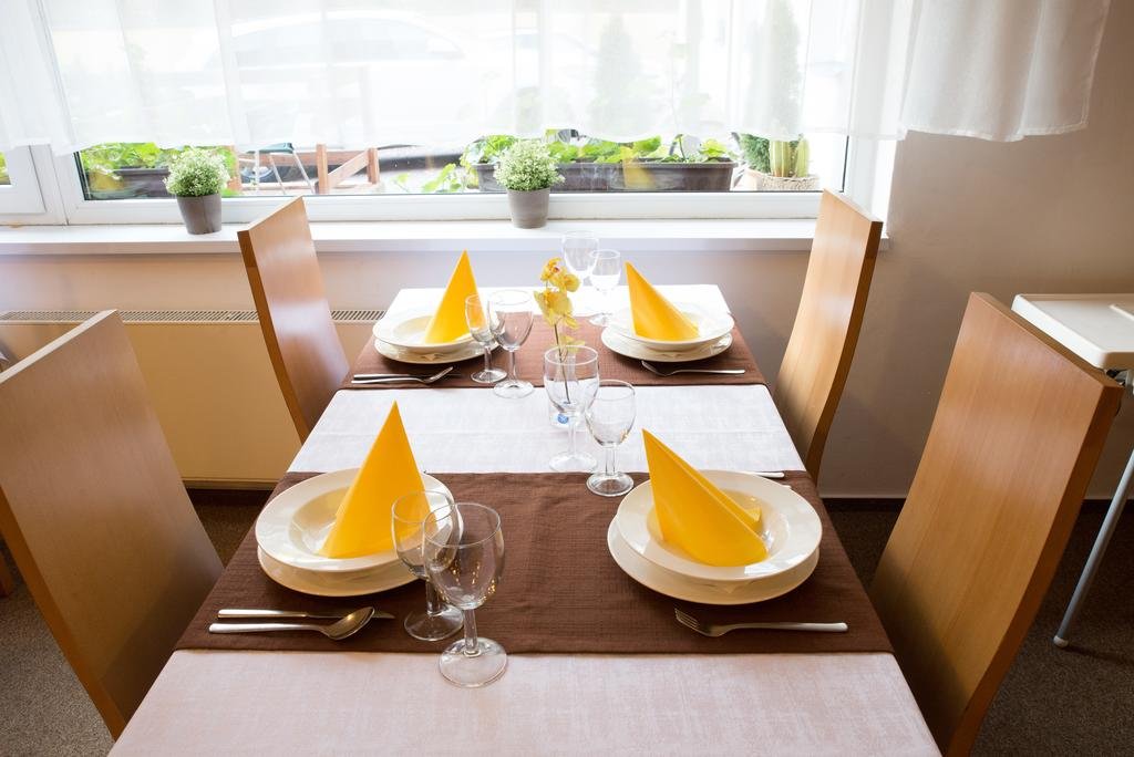 Hotel Garni Orlova — Orlova
