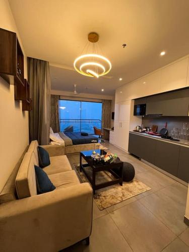 Santushti by Urban Retreat — 4-Star Luxury Hotel in Noida, India