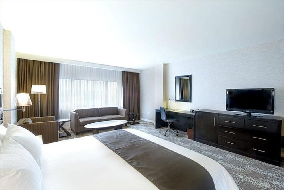 DoubleTree by Hilton Hotel Binghamton - photo 2