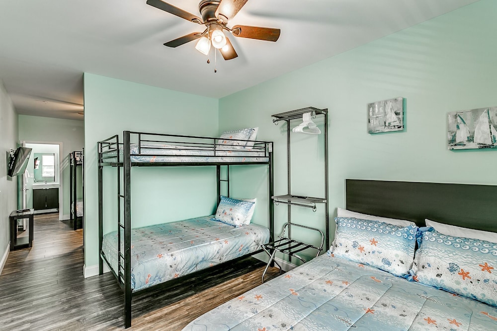 Together Resorts Cherry Grove Resort at 204 54th A - photo 9