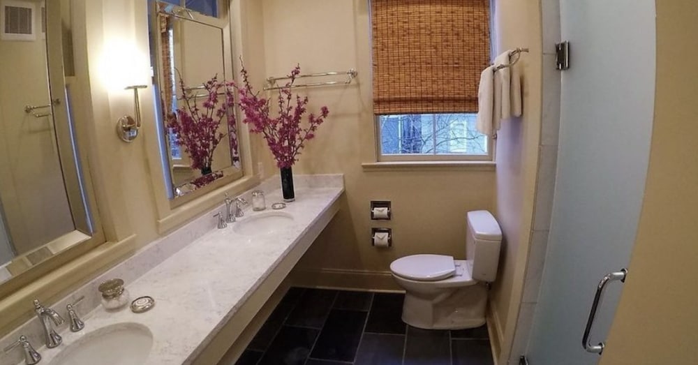 Catherine Ward House Inn - photo 15