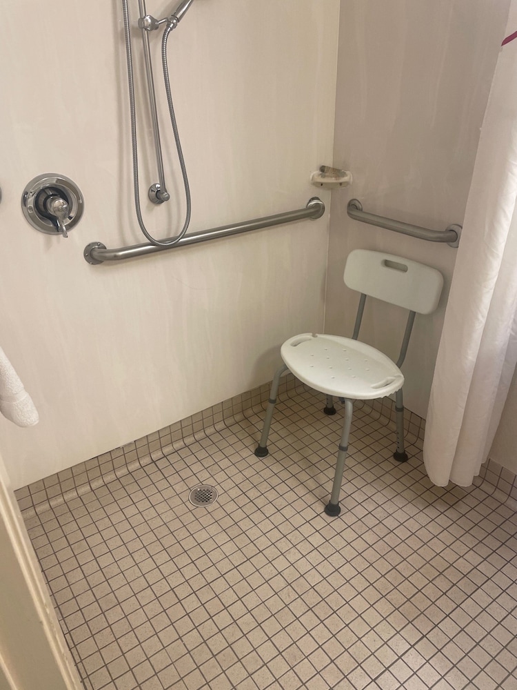 Red Roof Inn Dallas DFW Airport North - photo 24