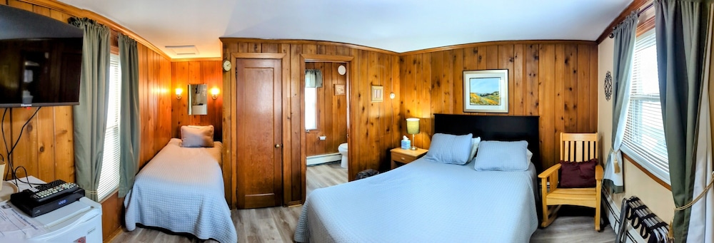 Riverside Motel - photo 101