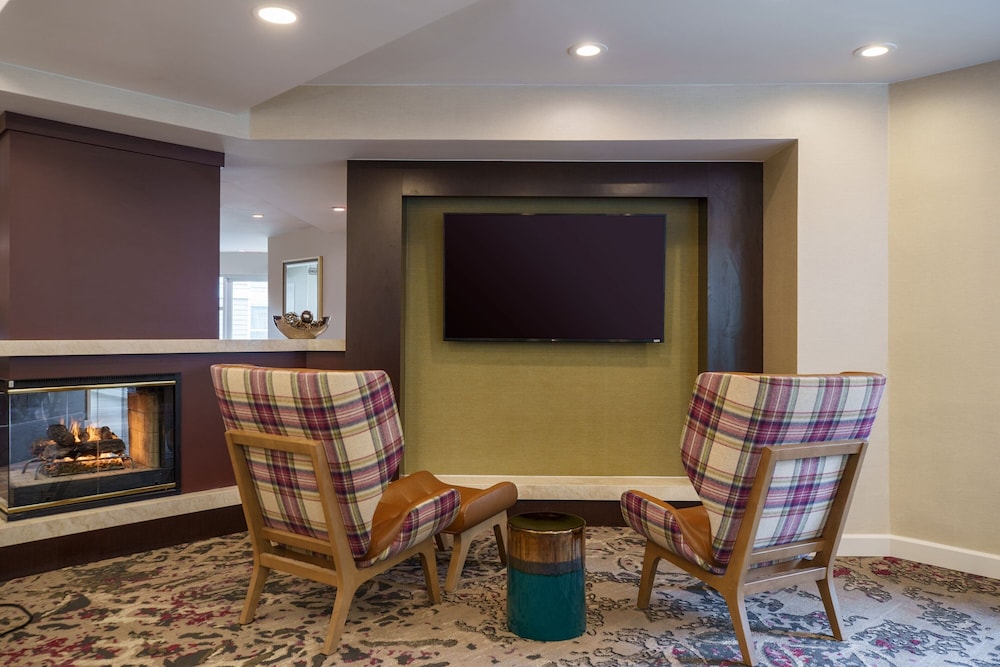 Residence Inn By Marriott Columbia - photo 2