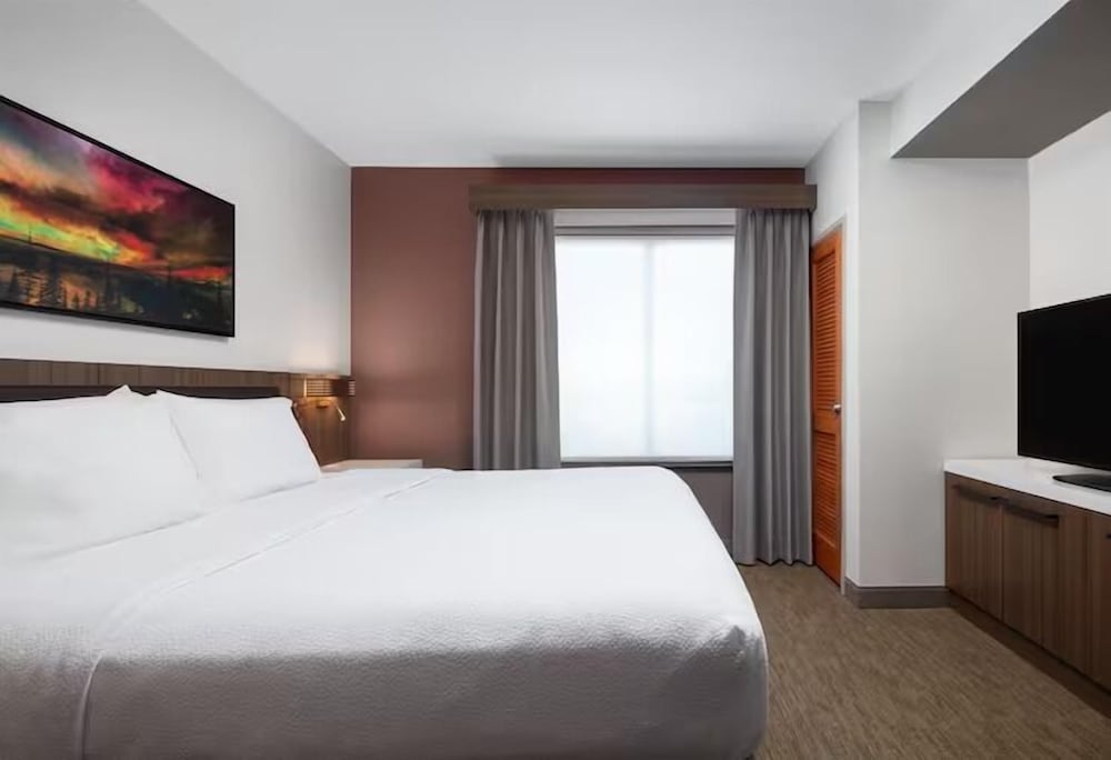 Hilton Garden Inn Kalispell - photo 9