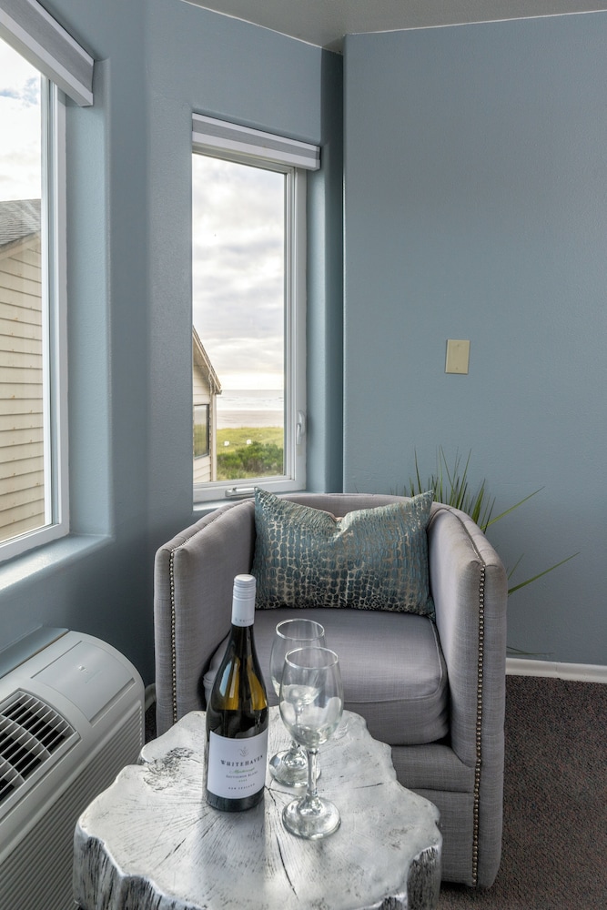 Seaside Oceanfront Inn - photo 164