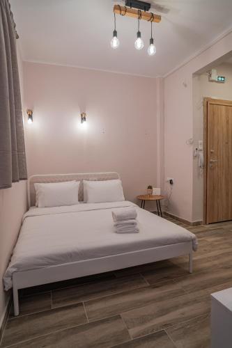Feel Greek Hospitality #Θ001 — 4-Star Luxury Hotel in Thessaloniki, Greece