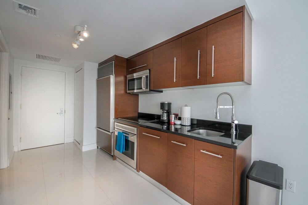 Private Residences at ICON Twr3 by JOS17 - photo 34