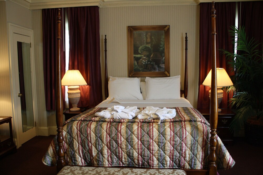 The Grand Summit Hotel - photo 5