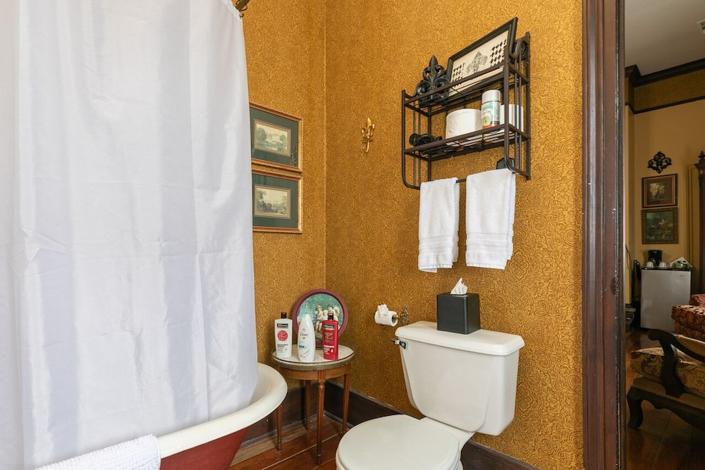 Adams League Historic Inn - photo 31