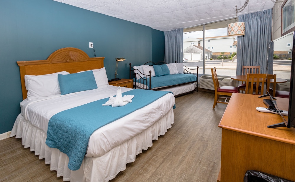 Charlroy Motel - photo 22