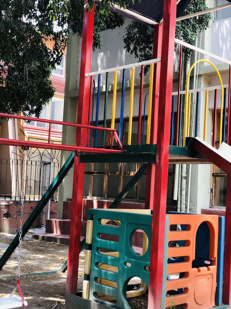 Children's play area - outdoor