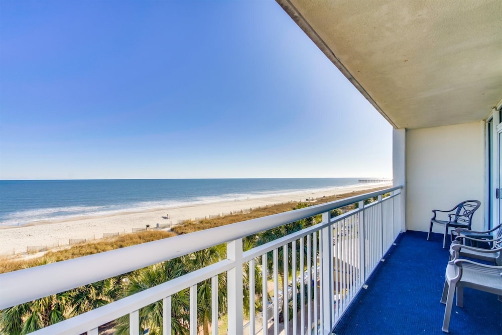 Camelot By The Sea 417 — 4-Star Luxury Hotel in Myrtle Beach, United States