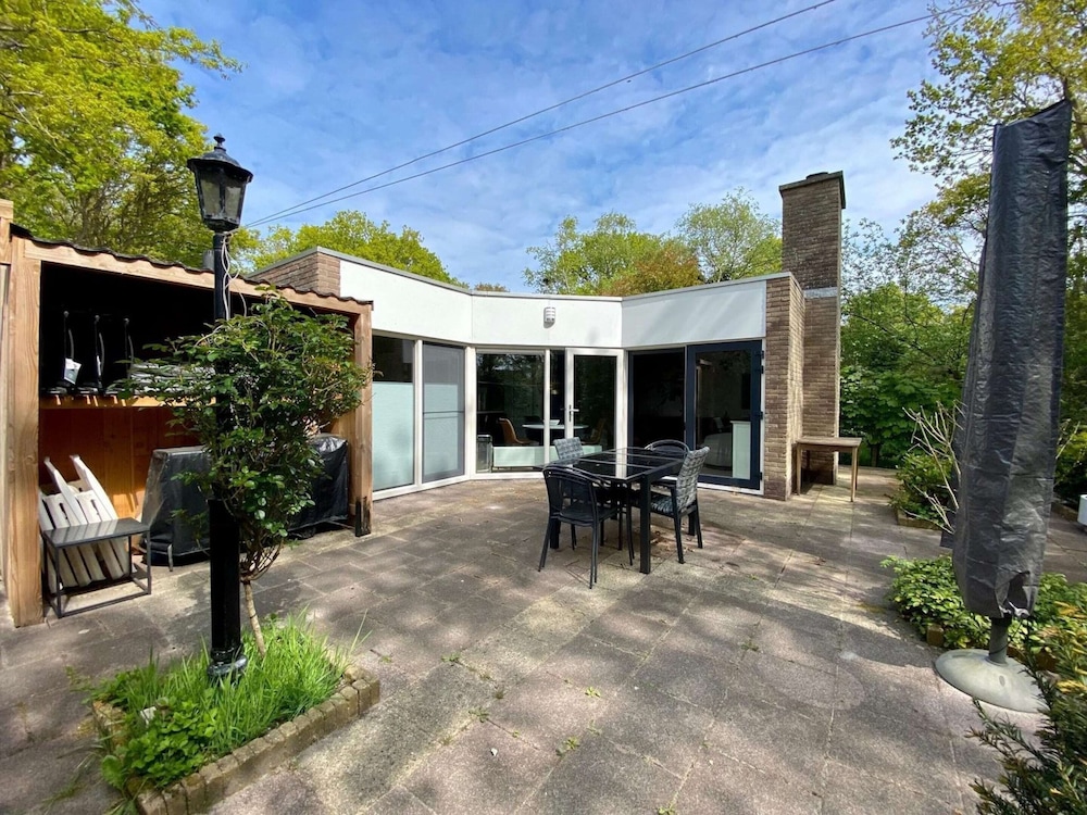 Family bungalow on quiet resort in Schagen, Netherlands