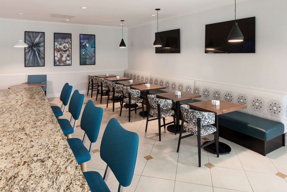 Hilton Garden Inn Frisco - photo 28