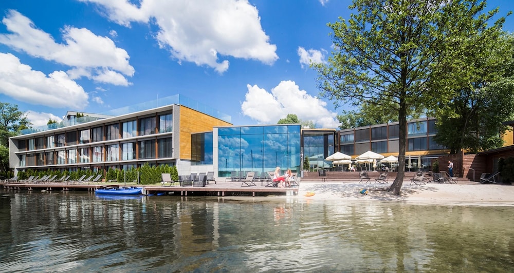 Przystań Hotel&Restaurants — 4-Star Luxury Hotel in Olsztyn, Poland