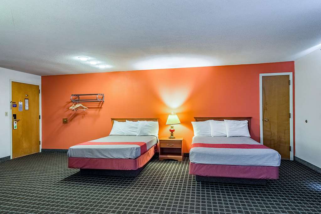 Motel 6 Grand Rapids MI Northeast - photo 11