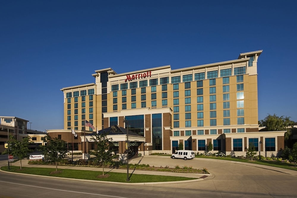 Bloomington Normal Marriott Hotel & Conference Center - photo 50