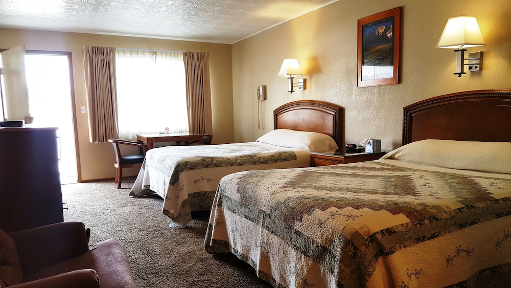 Bristlecone Motel - photo 16