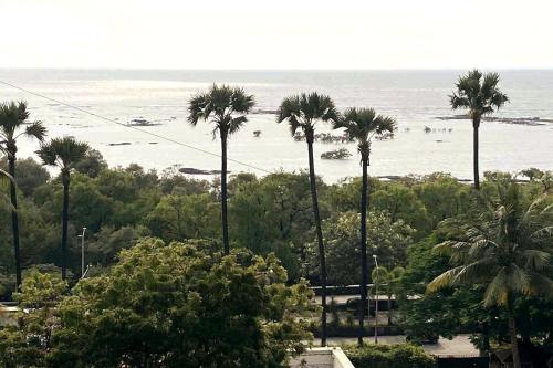 Marita 701 Bandra beauty 2 bed 2 Bath Sea view Parking