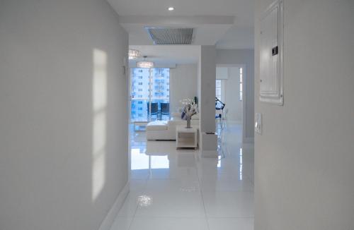 Cozy and Luminous Apartment 00388 — 4-Star Luxury Hotel in Miami Beach, United States