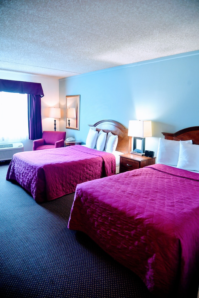 Douglas Inn & Conference Center - photo 14