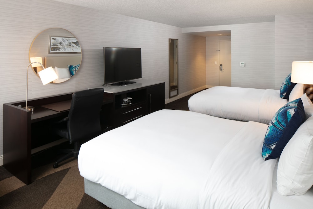 Hilton Madison Monona Terrace - photo 8