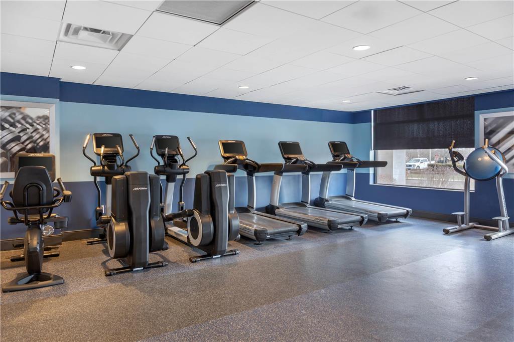 Radisson Hotel Detroit Metro Airport - photo 44