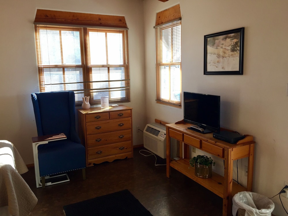 Guadalupe Inn - photo 39