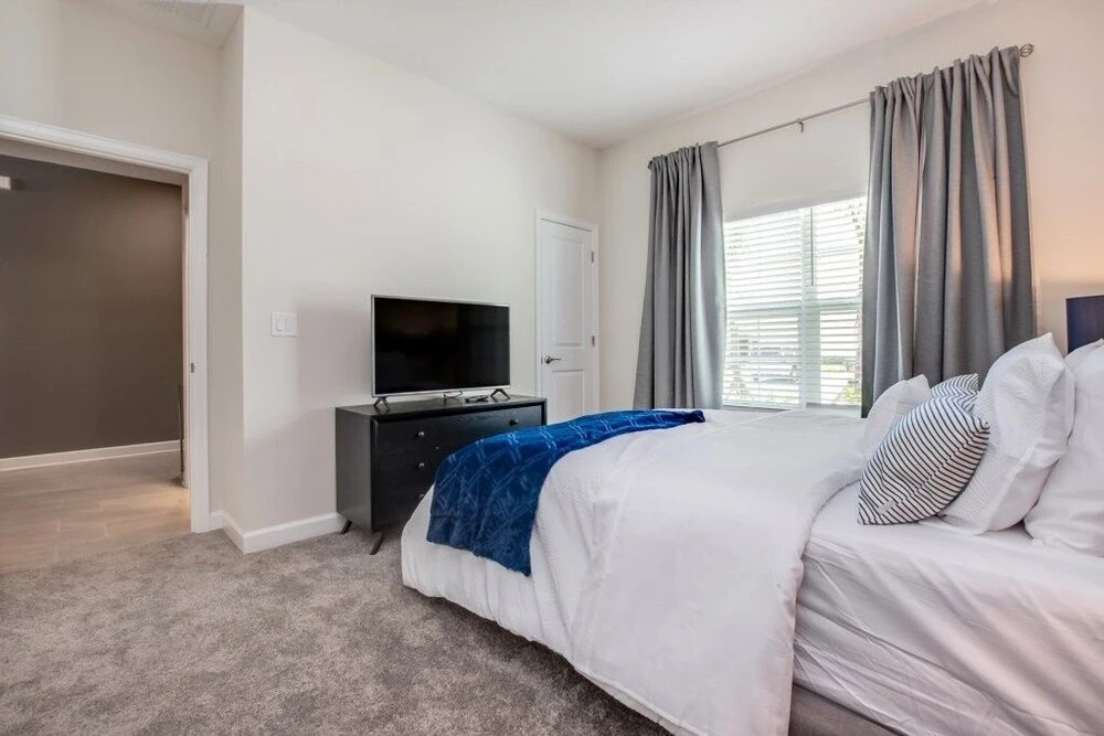 Storey Lake Resort 4 Bed With Private Pool 4 Bedroom Townhouse by Redawning - photo 5