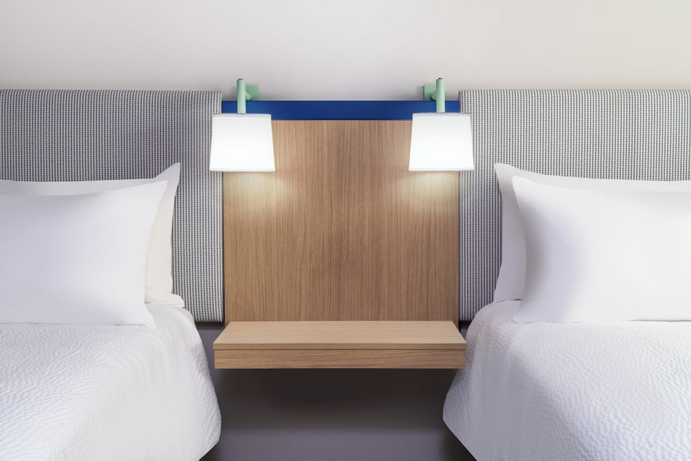 Garner Hotel Brookings by IHG - photo 10
