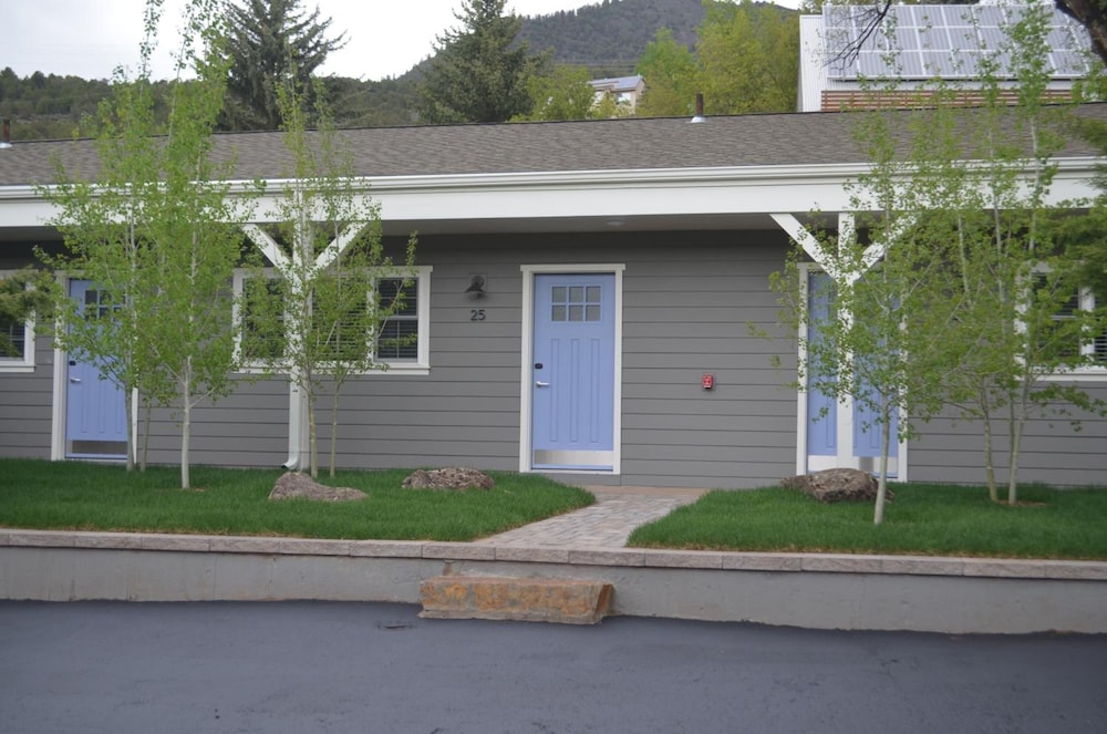 Basalt Mountain Inn - photo 24