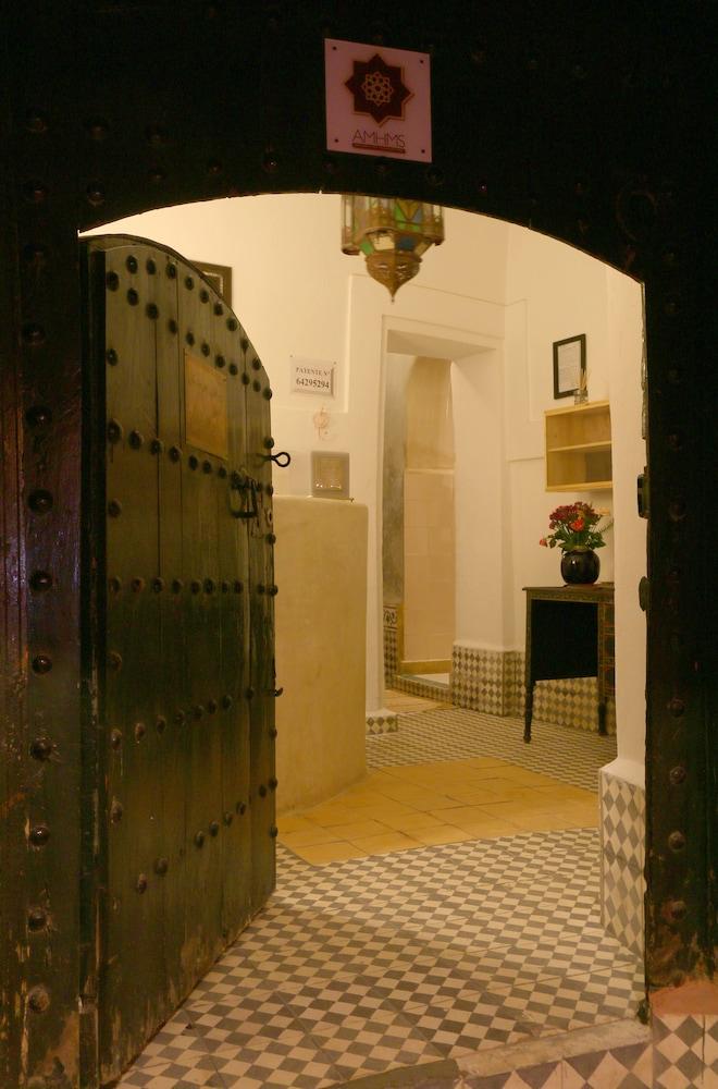Literary Riad Hemingway — 4-Star Luxury Hotel in Marrakesh, Morocco