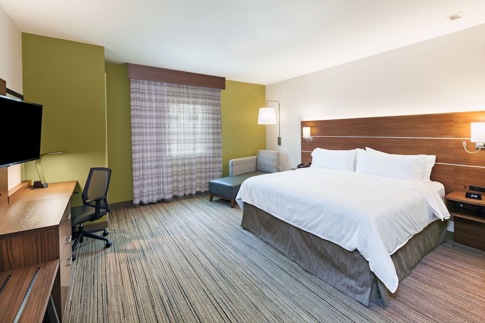 Holiday Inn Express & Suites Lenexa Overland Park Area by IHG - photo 5