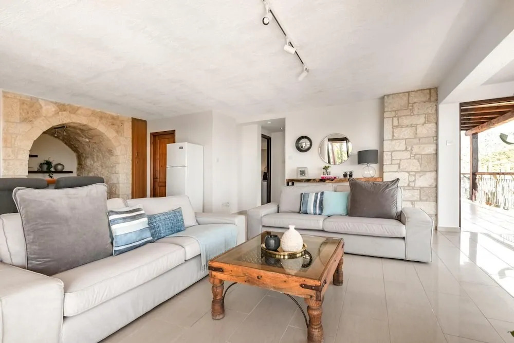 Villa Thea